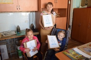 В РАМКАХ ПРОГРАММЫ "ДЕНЬ СЧАСТЬЯ" МЫ ПЕРЕДАЛИ ПОМОЩЬ ДЕТЯМ С ИНВАЛИДНОСТЬЮ КАВКАЗСКОГО РАЙОНА